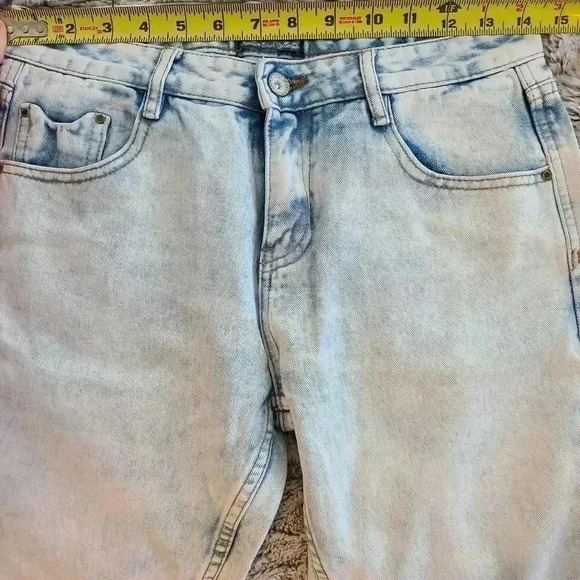 ZARA Jeans  - Picture 5 of 6